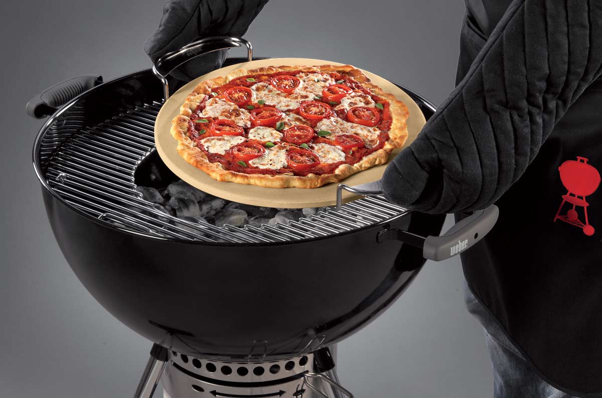 Pierre a Pizza Weber Gourmet